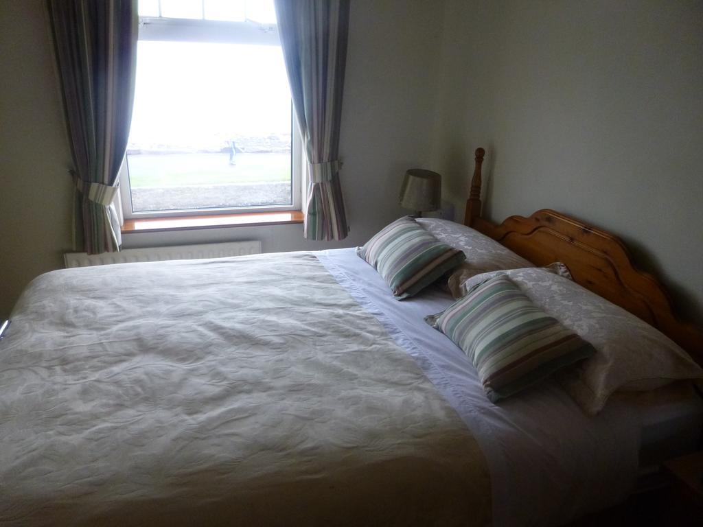Clifford'S Ocean View B&B 워터빌 객실 사진